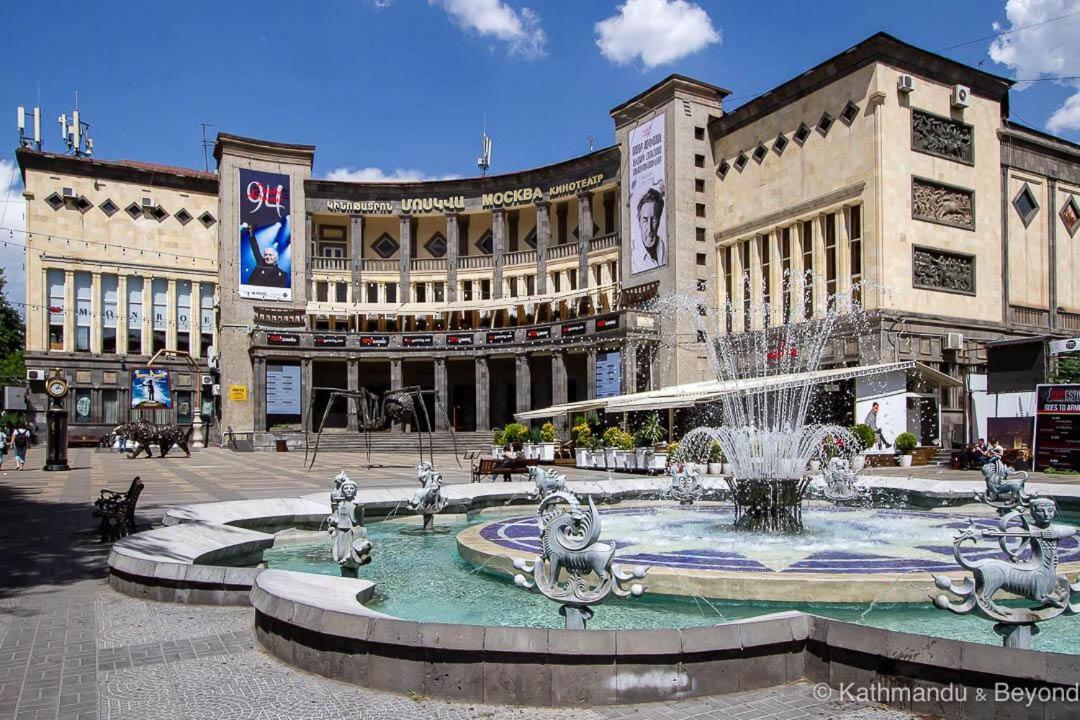 Cozy Apt 3 City Center Apartment Yerevan Exterior photo